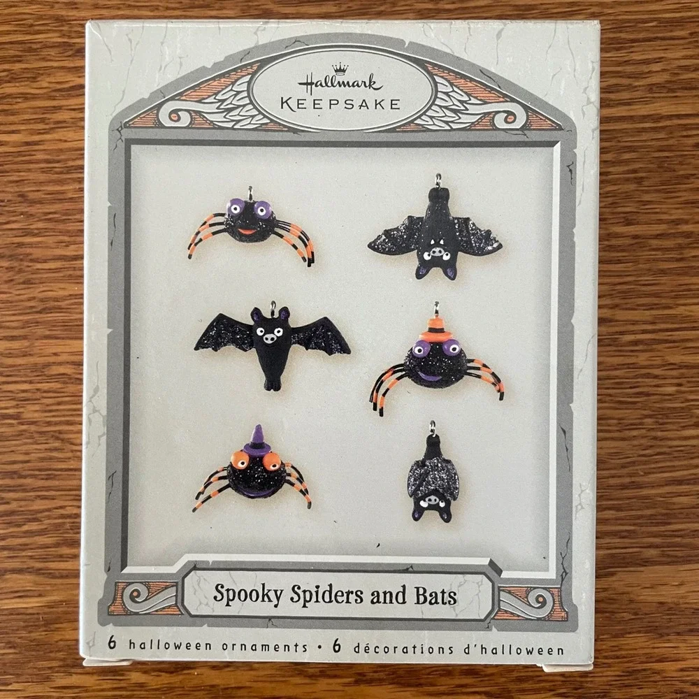 HALLMARK Keepsake Set of 6 Spooky Spiders and Bats Miniature Halloween Ornaments - Picture 1 of 7